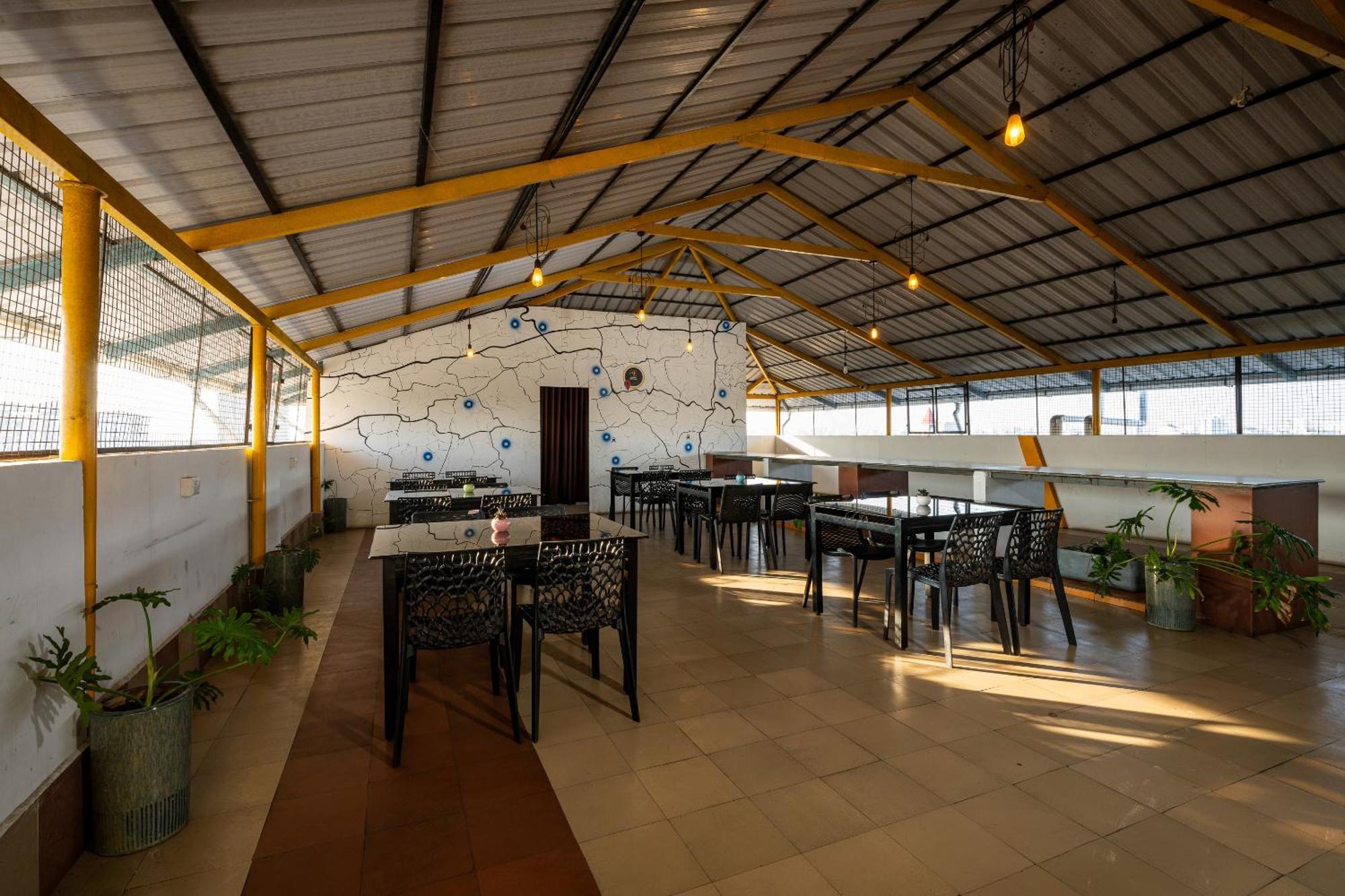 Cj Grande By Jesway Hotels & Resorts Kochi Exterior photo