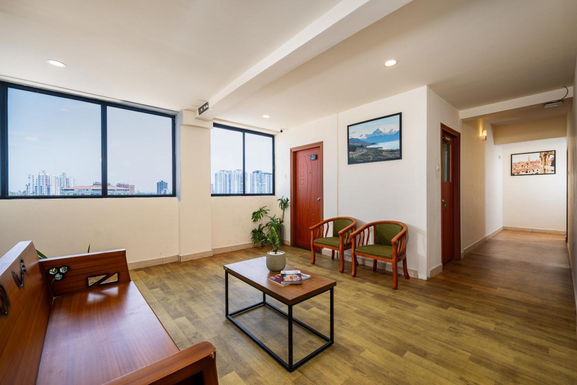 Cj Grande By Jesway Hotels & Resorts Kochi Exterior photo